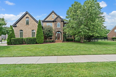 6033 Stags Leap Way