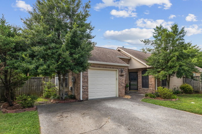 826 Brandyleigh Ct