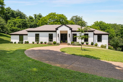 1230 Carl Seyfert Memorial Dr