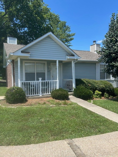 110 Rolling Meadows Dr