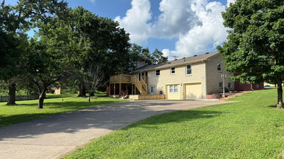147 Lake Terrace Dr