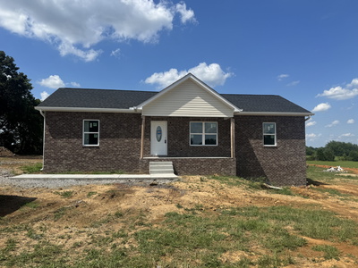 1240 Vickie Ln