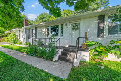 1872 River Rd