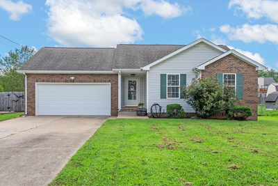 3454 Kingfisher Dr