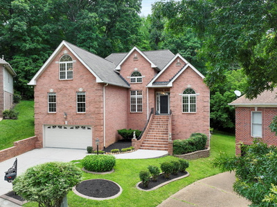 5012 Tulip Grove Ln