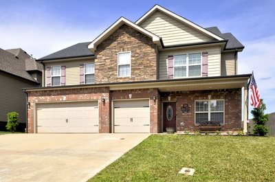 1105 THRASHER DR