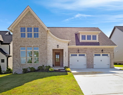 8126 Sir Oliphant Way