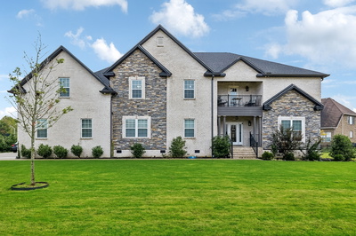 2737 Beaulah Dr