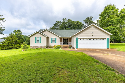 128 Pin Oaks Ln