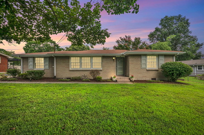 115 Newport Dr