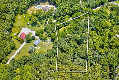 220 Hurt Rd