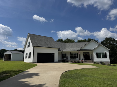1041 Hayshed Rd