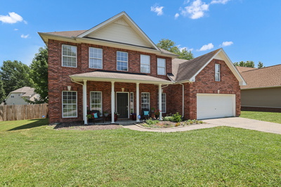 201 Foster Dr