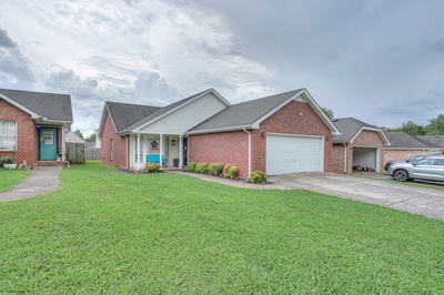 615 Freedom Ct