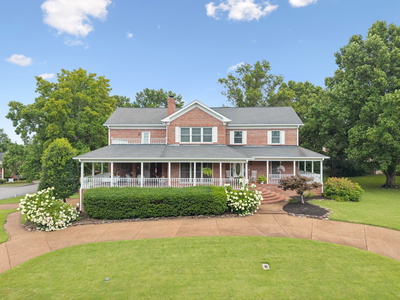 1001 Williams Way