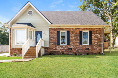 112 Windward Dr