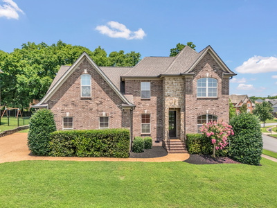 100 Stalbridge Ct