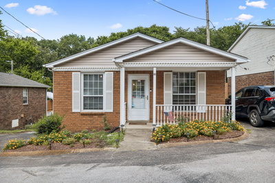 126 Five Oaks Dr