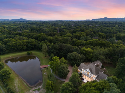 1115 Wilson Pike