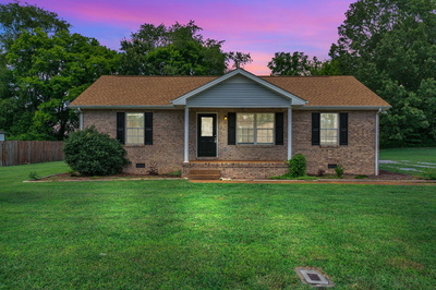 139 Cora St