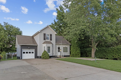 1325 Wennona Dr