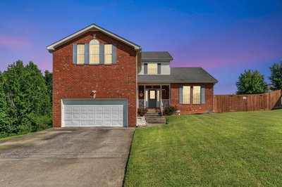 Exterior view of 150 Doty Rd in Ashland City, TN