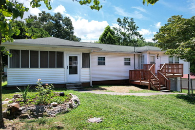 2035 Broomfield Road, SE
