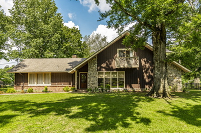 315 Raintree Dr