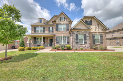 6689 Edgemore Dr
