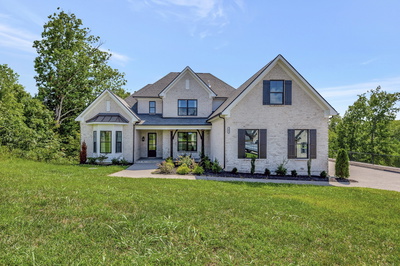 805 Saddle Ridge Dr