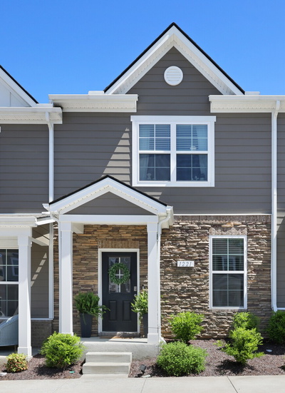 1221 Mason Dale