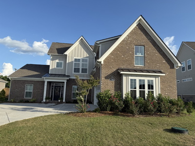1308 Von Hallen Ct