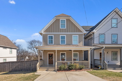 3210 Anderson Pl
