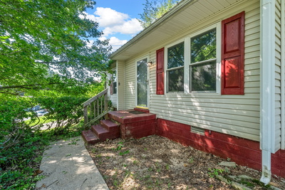 1586 Boxcroft Rd