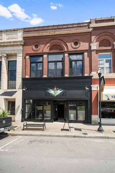 508 S Main St