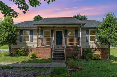 102 Garland Ct