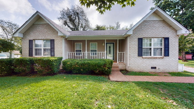 215 Derek Ct