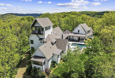 1235 Bradley Dr