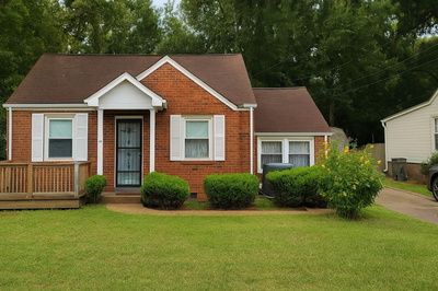 956 Graybar Ln