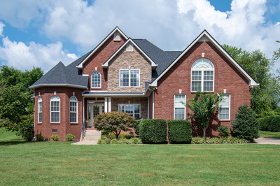 1016 Wyndham Dr