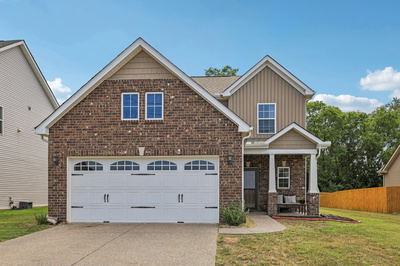 1372 Wentworth Dr