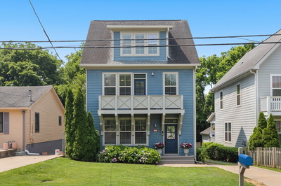 124 Creighton Ave