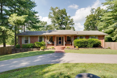 306 Estate Dr