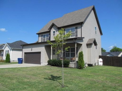 667 Fox Trail Ct