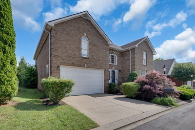 1406 Ottawa Pl