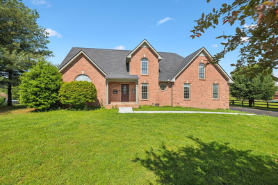 9032 Highway 109, N