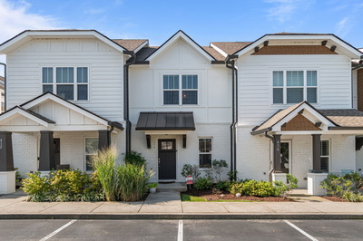 414 W Mill Dr