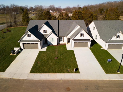 2290 Midland Rd