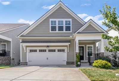 8104 Warbler Way