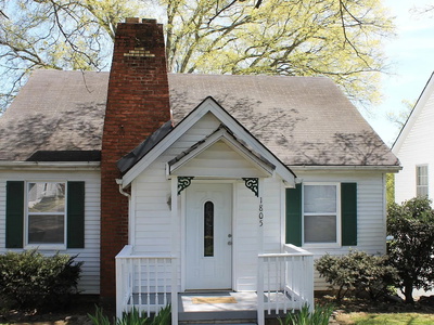 1805 Dimple Ct
